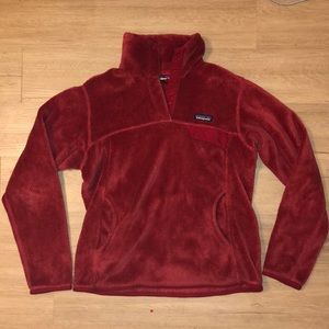 Patagonia fleece pullover, red